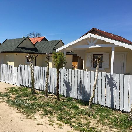 Domki Abiga Hotel Sianozety Buitenkant foto